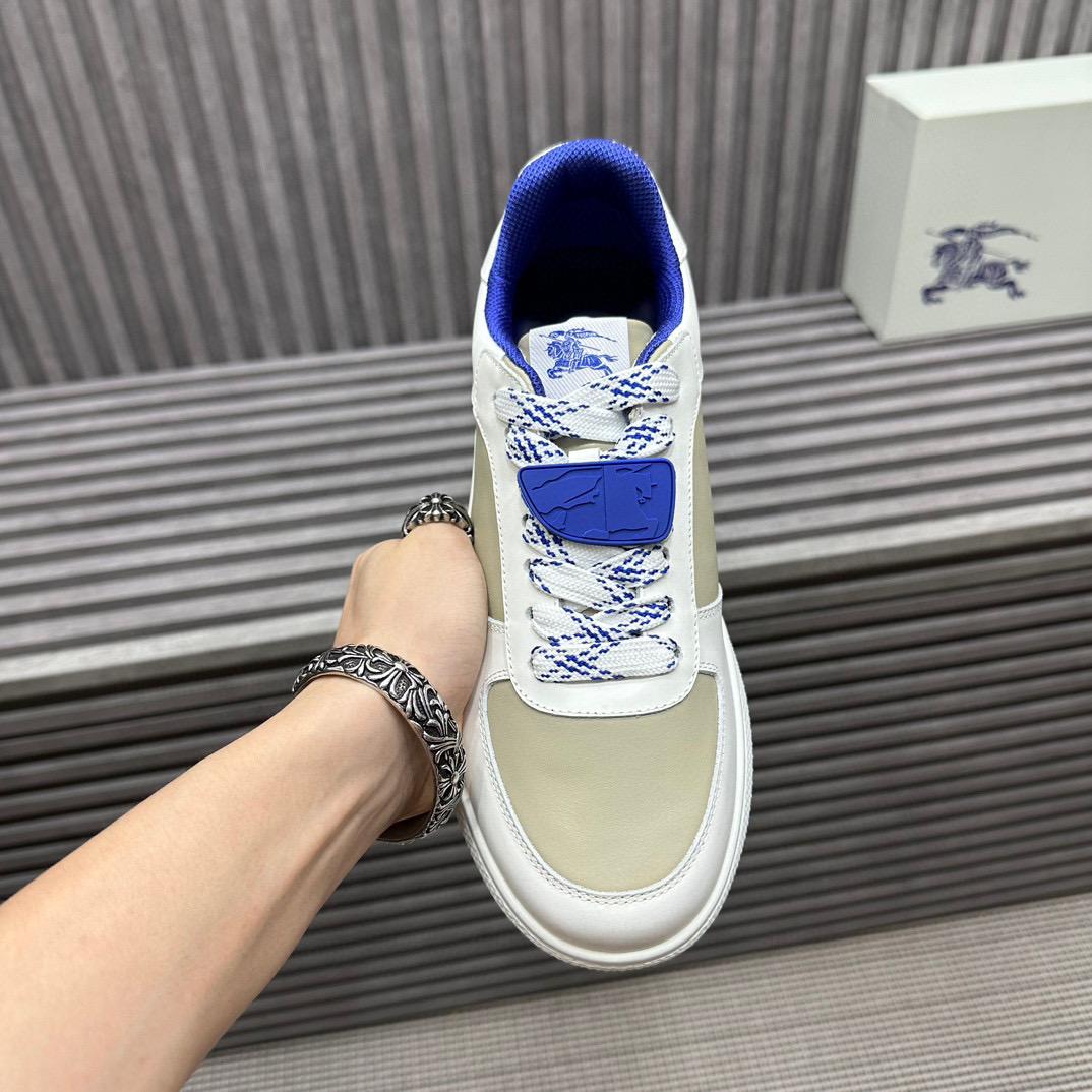 Кроссовки Burberry  