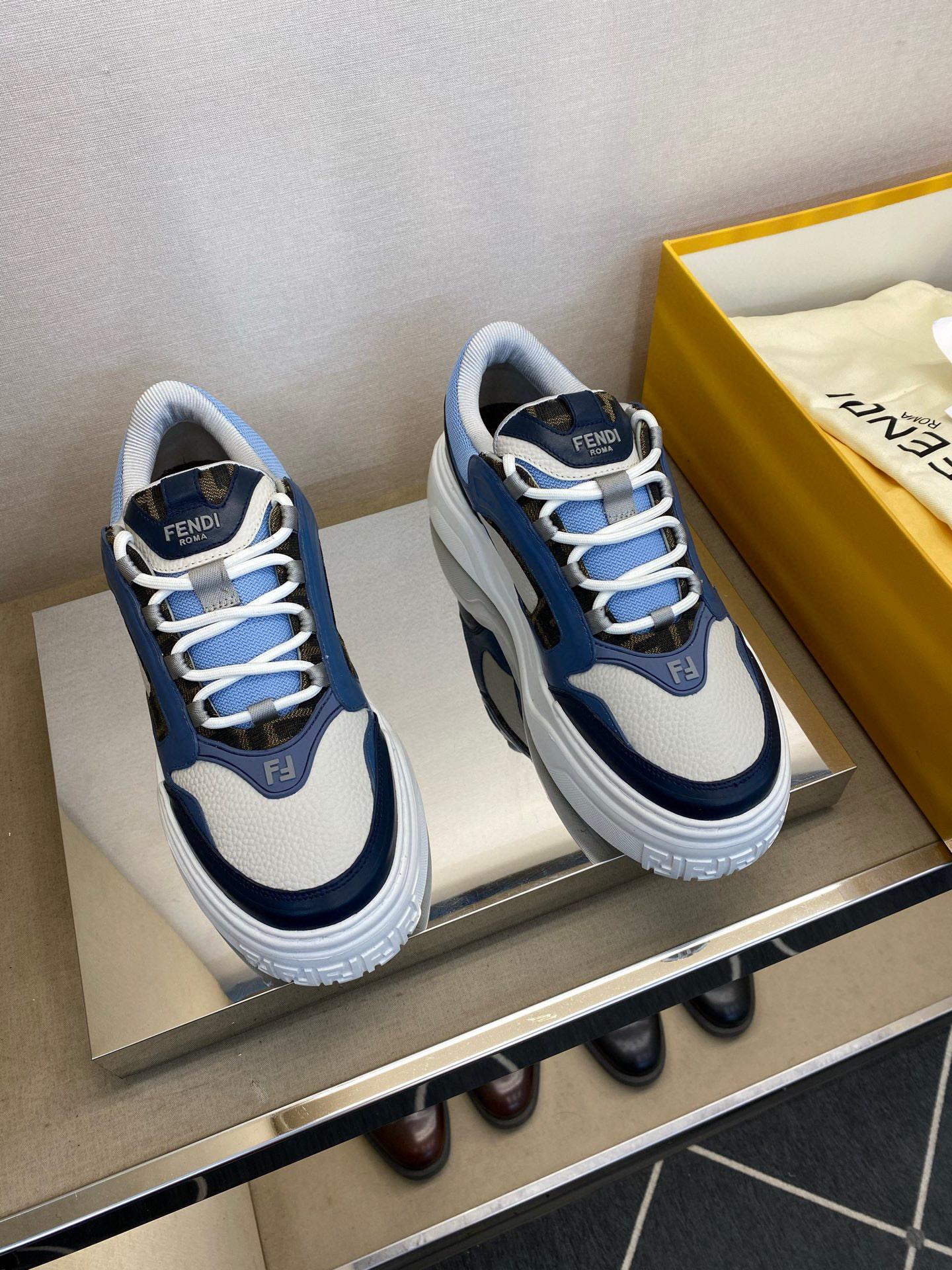 Кроссовки Fendi