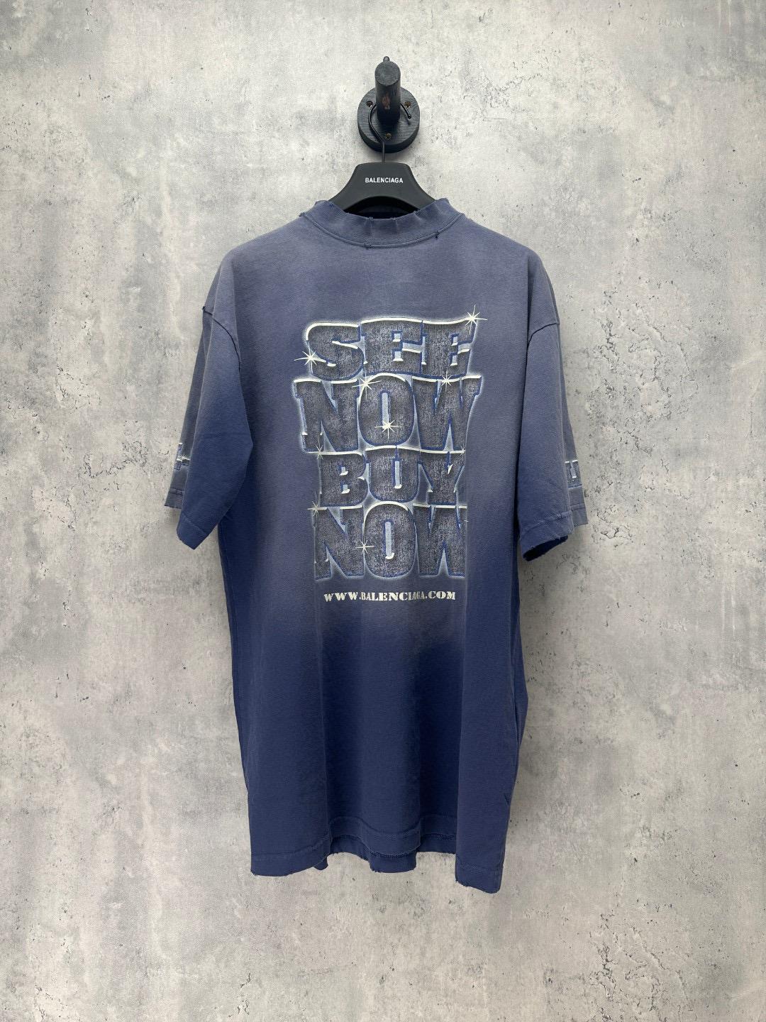 Футболка Balenciaga