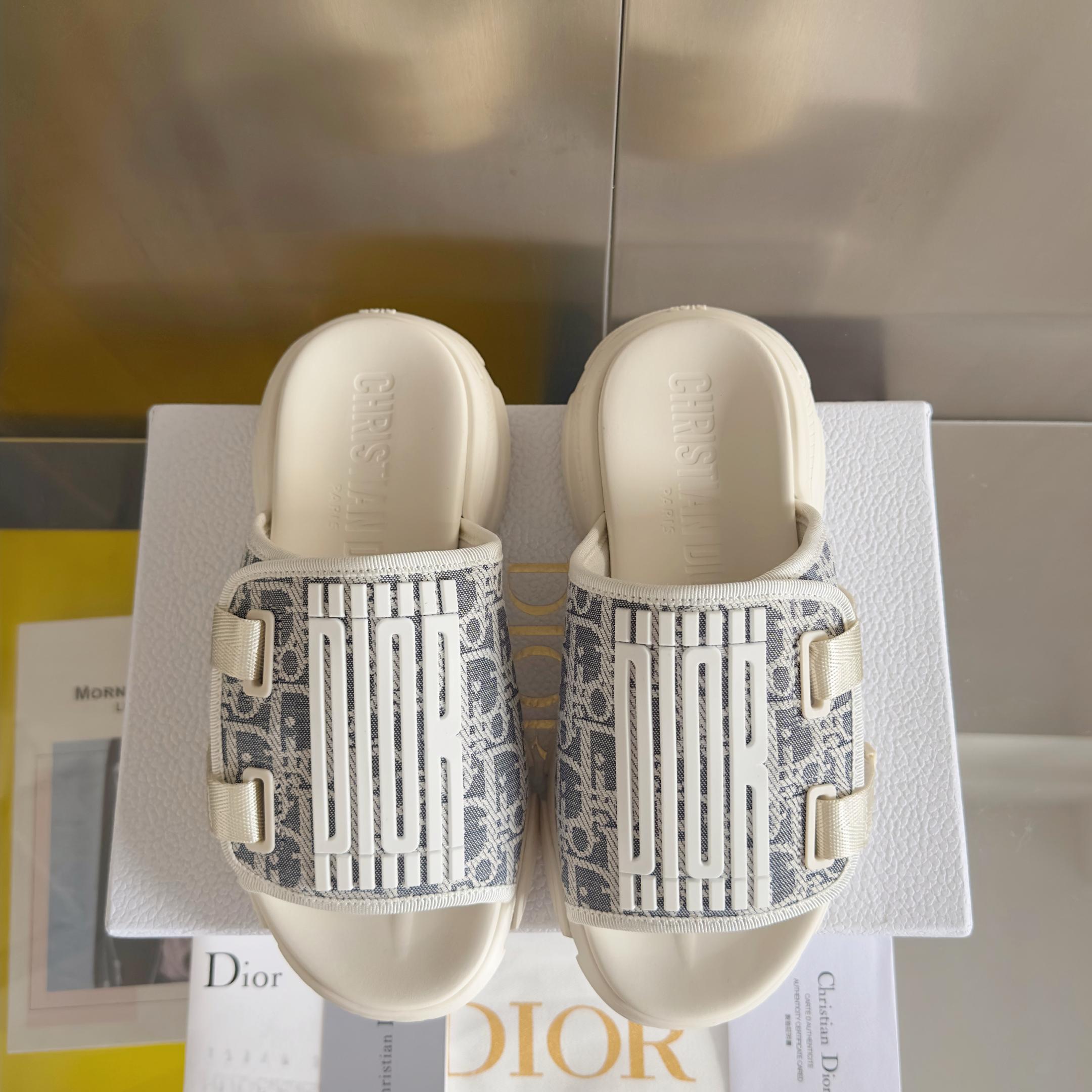 Тапки Dior