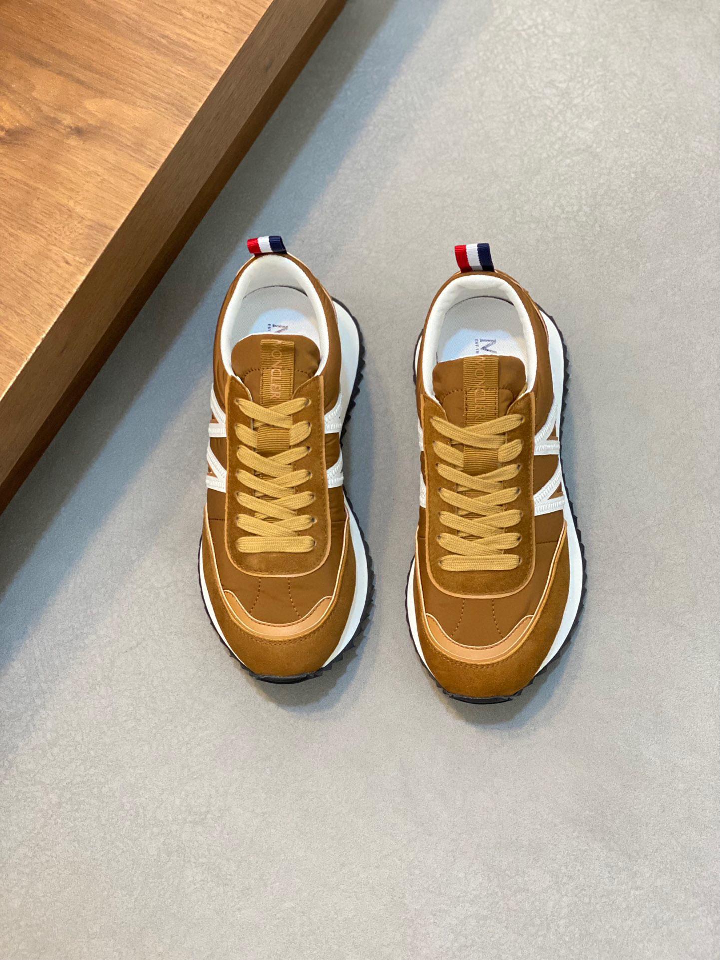 Кроссовки Moncler  