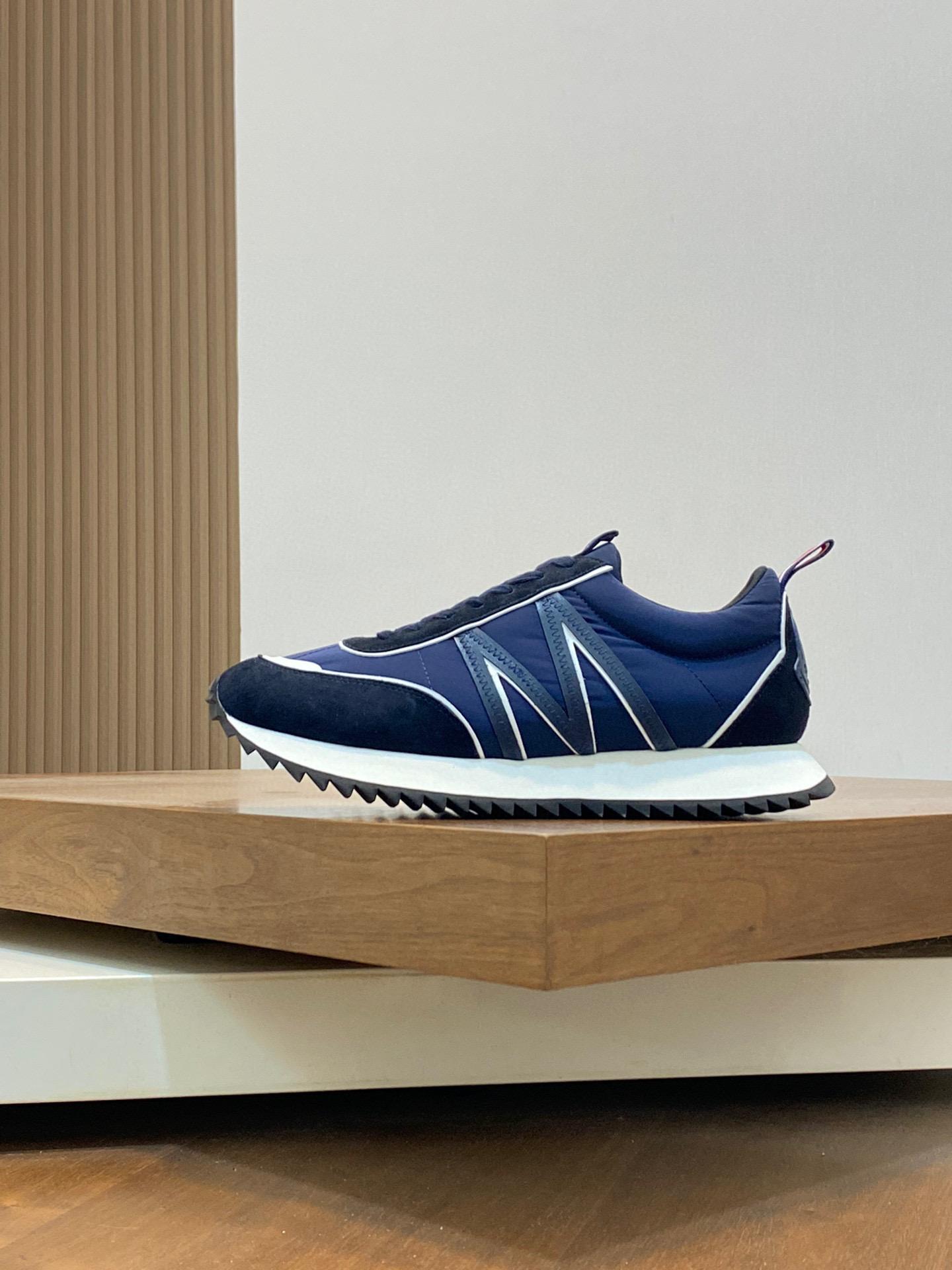 Кроссовки Moncler 