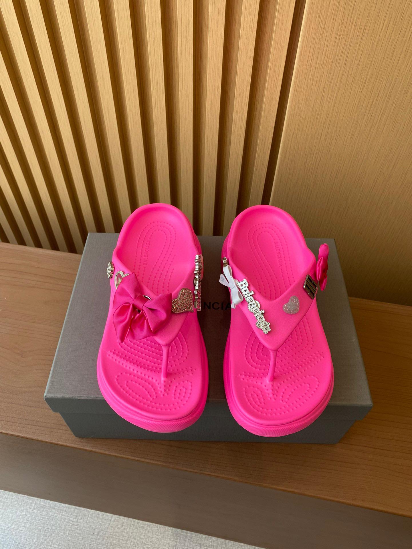 Тапки Balenciaga 