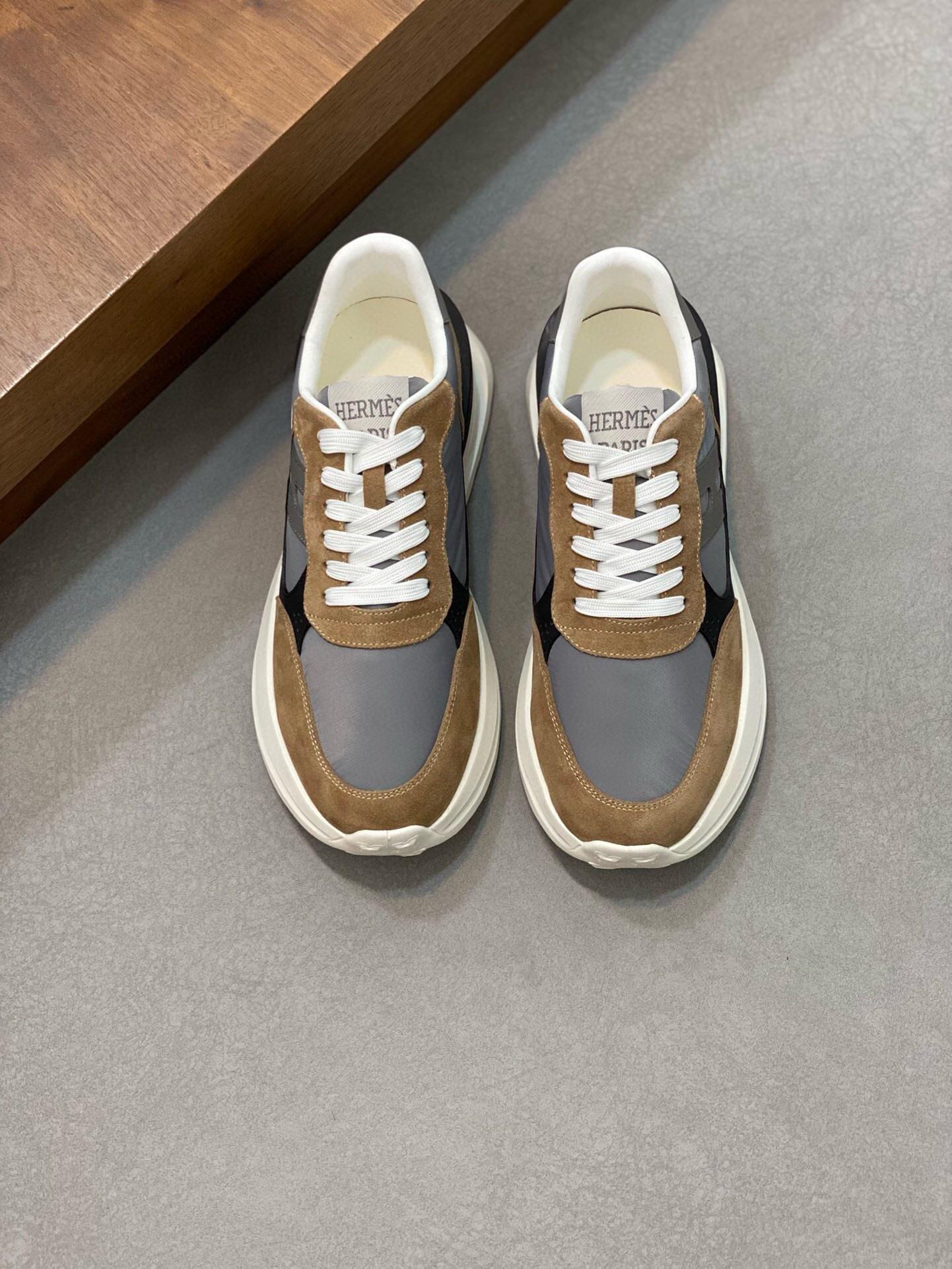 Кроссовки Hermes 