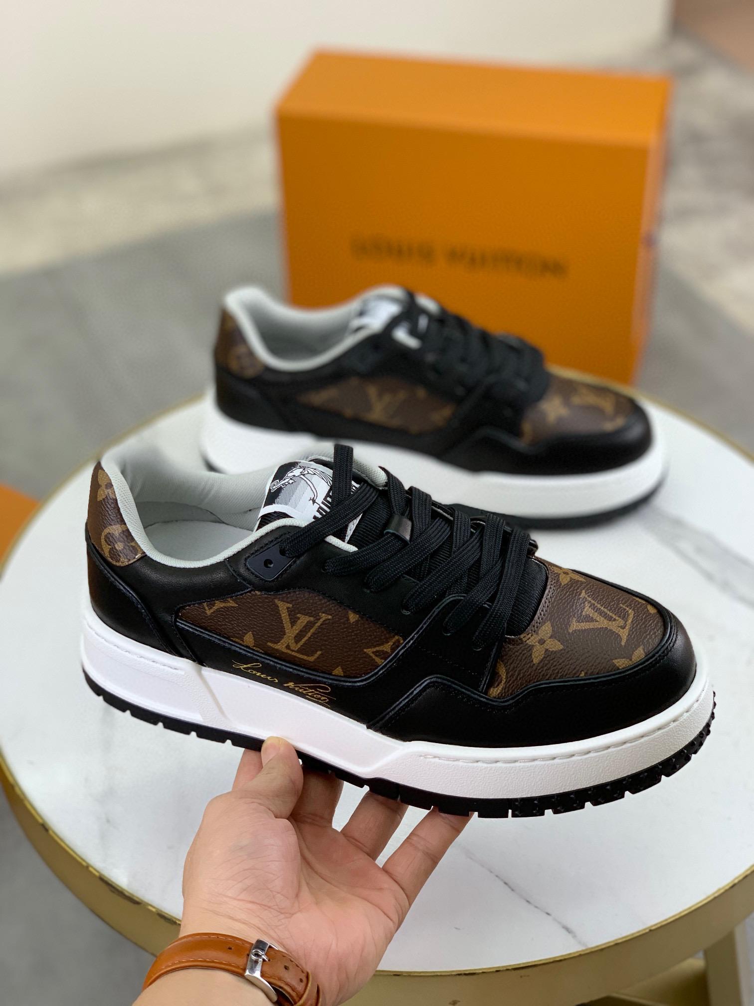 Кроссовки Louis Vuitton 