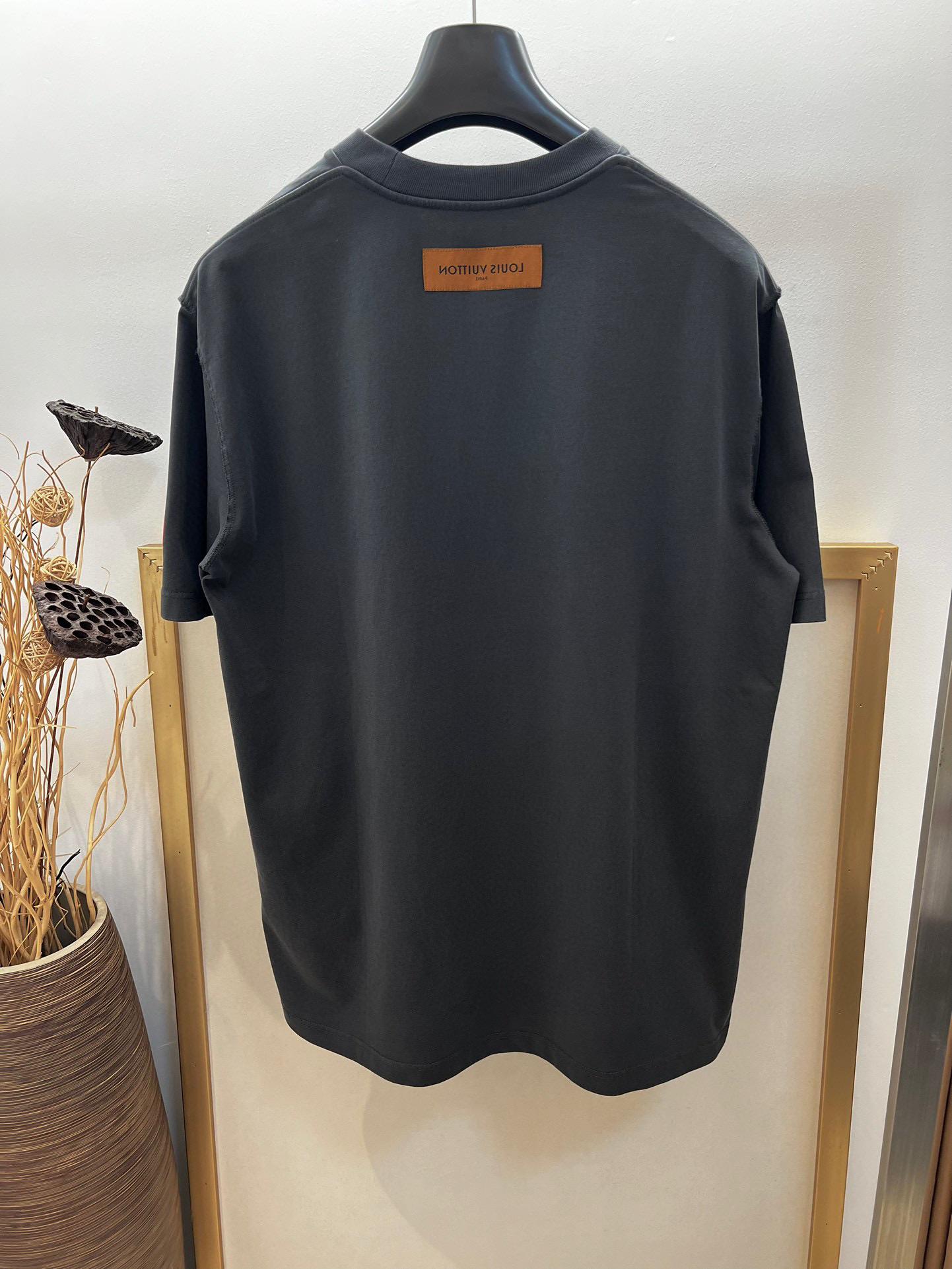 Футболки Louis Vuitton  