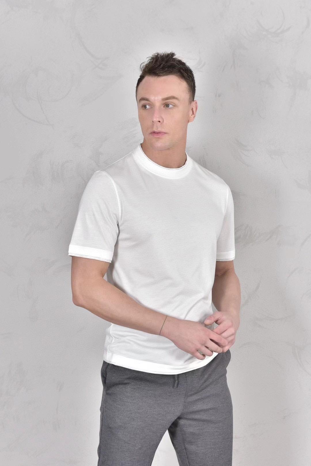 Футболка Brunello Cucinelli  