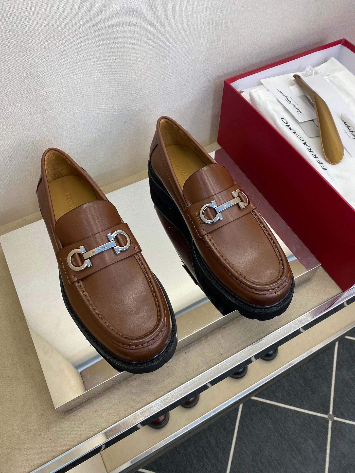 Лоферы Ferragamo