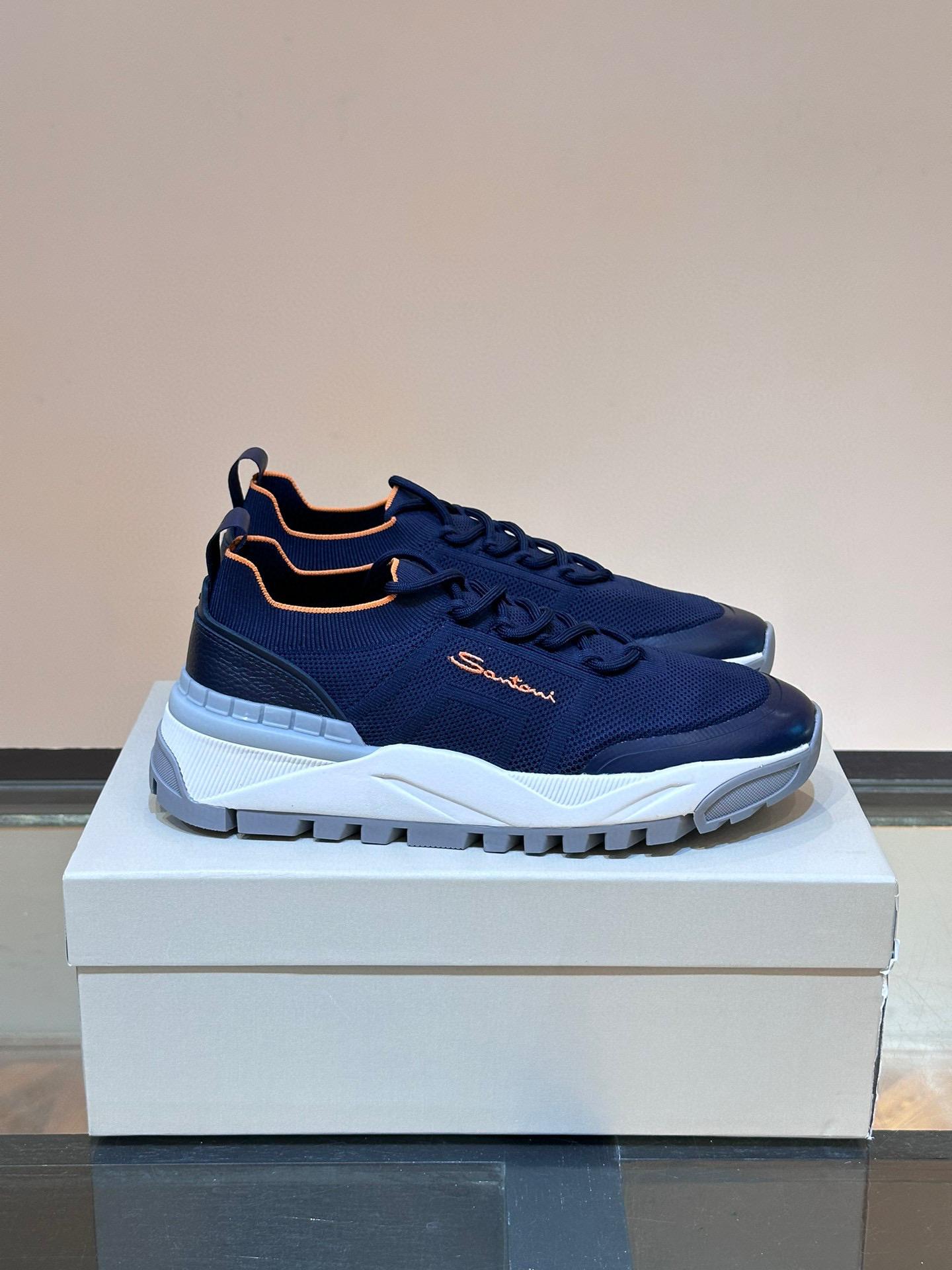 Кроссовки Santoni 