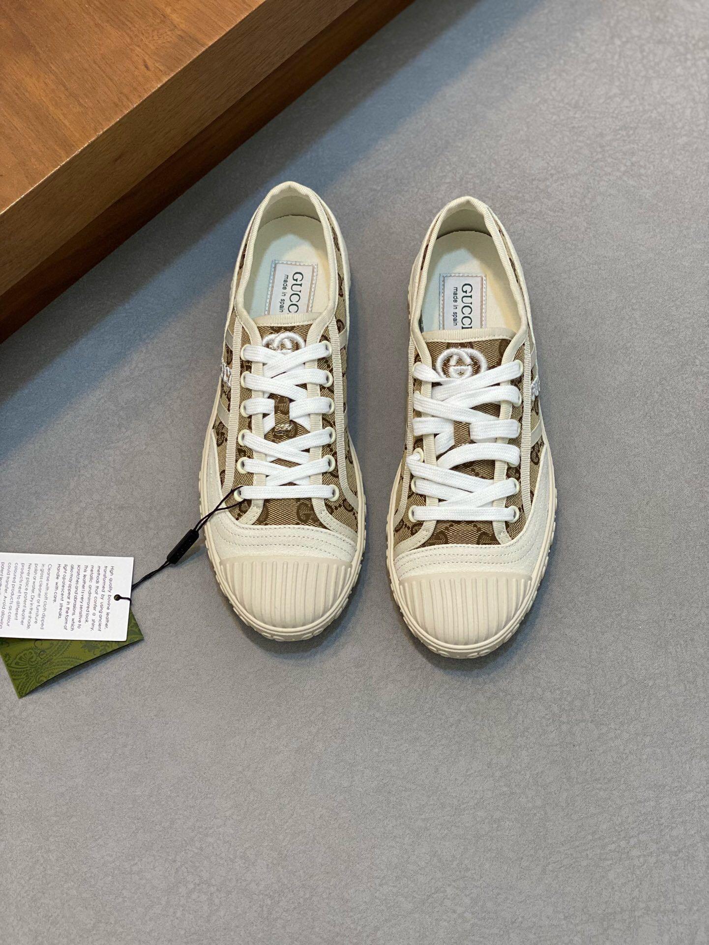 Кроссовки Gucci 