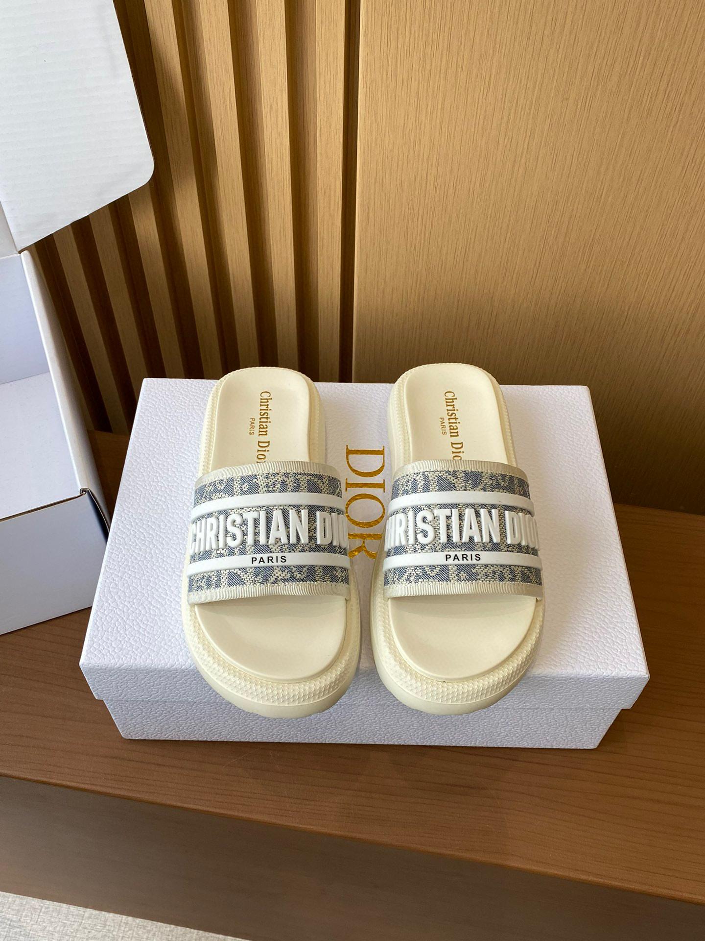 Тапки Dior 