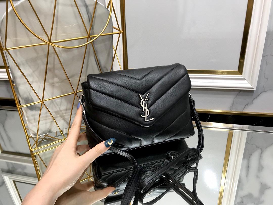 Сумка Saint Laurent 